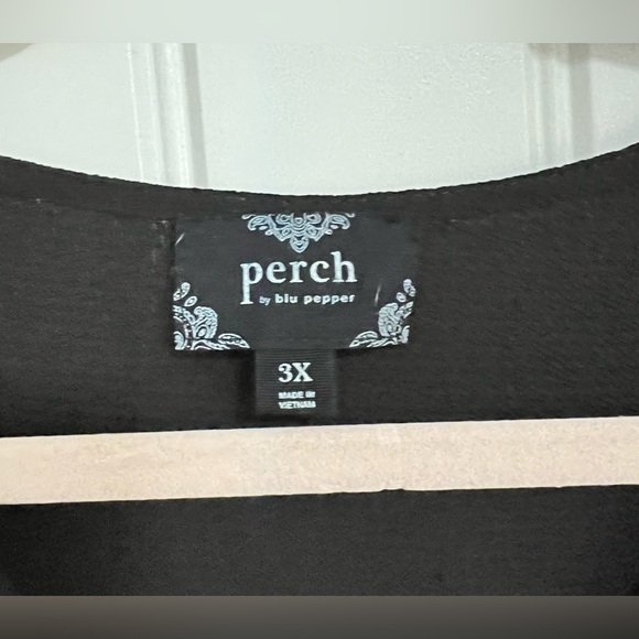 Perch by blu pepper • 3X • Black Top with Faux Wrap Detail • EUC - Picture 3 of 6